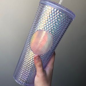 2018 LE 24oz Iridescent Starbucks Tumblr